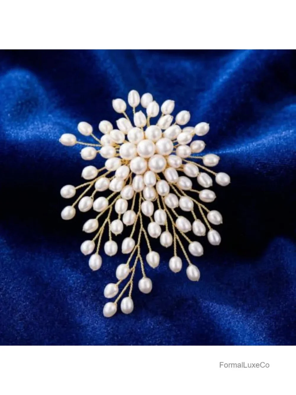 Simulated Pearl Floral Brooch Gold Tone Cluster Pin for Women Wedding Suit Coat
